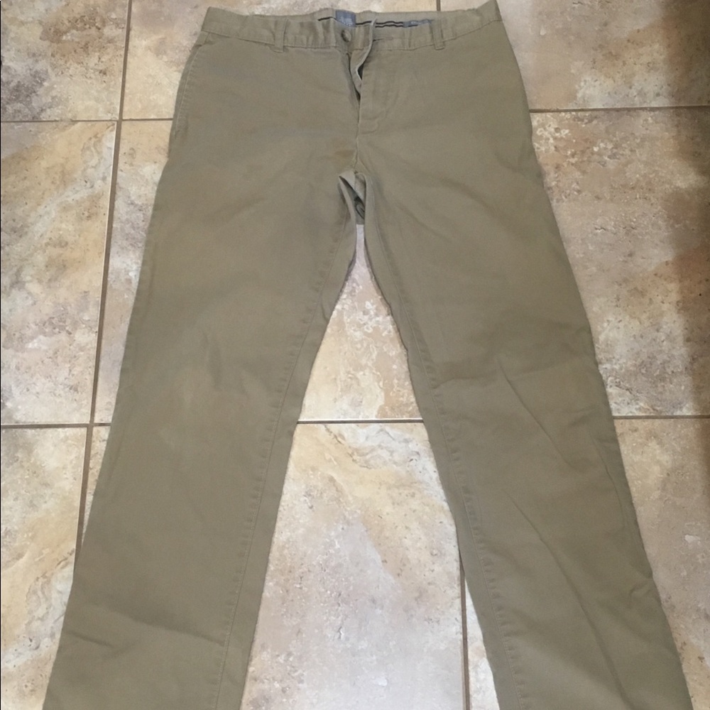 Gap , Men’s khakis